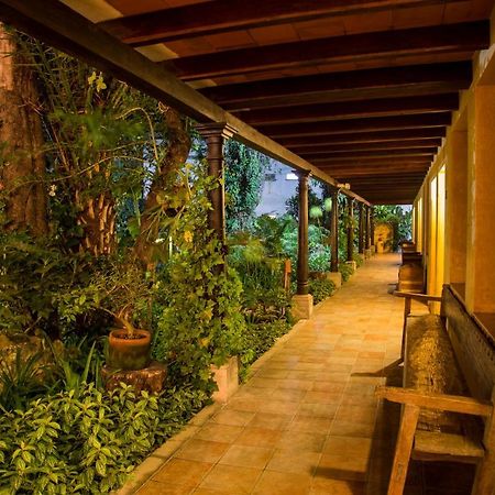 Hotel Las Farolas アンティグア・グアテマラ エクステリア 写真