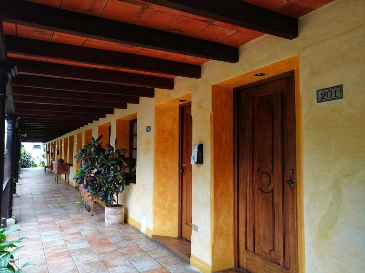Hotel Las Farolas アンティグア・グアテマラ エクステリア 写真